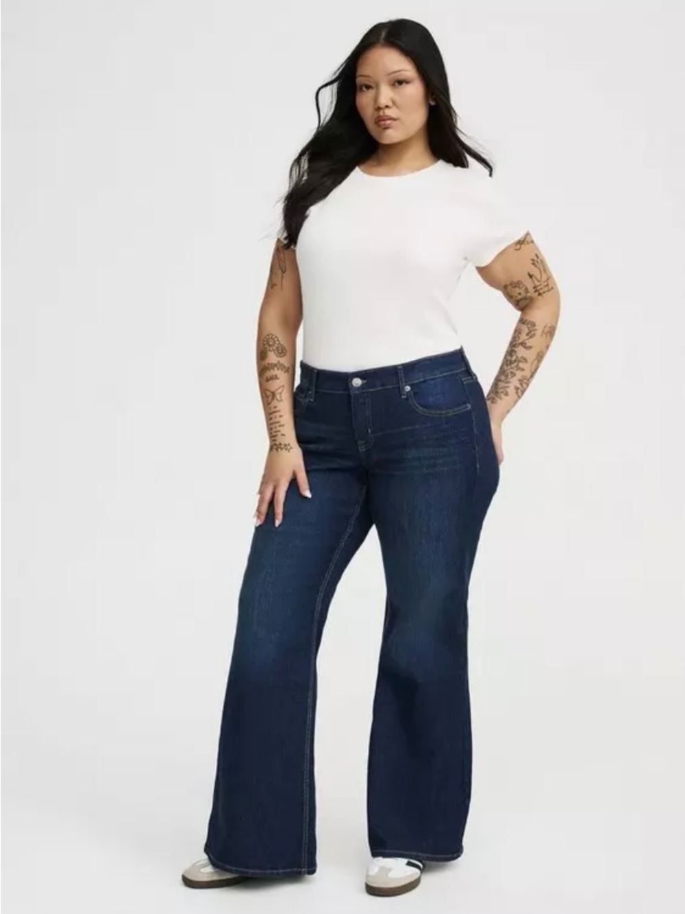 Dark Wash Wide Leg Women’s Jeans - Classic Dark Blue